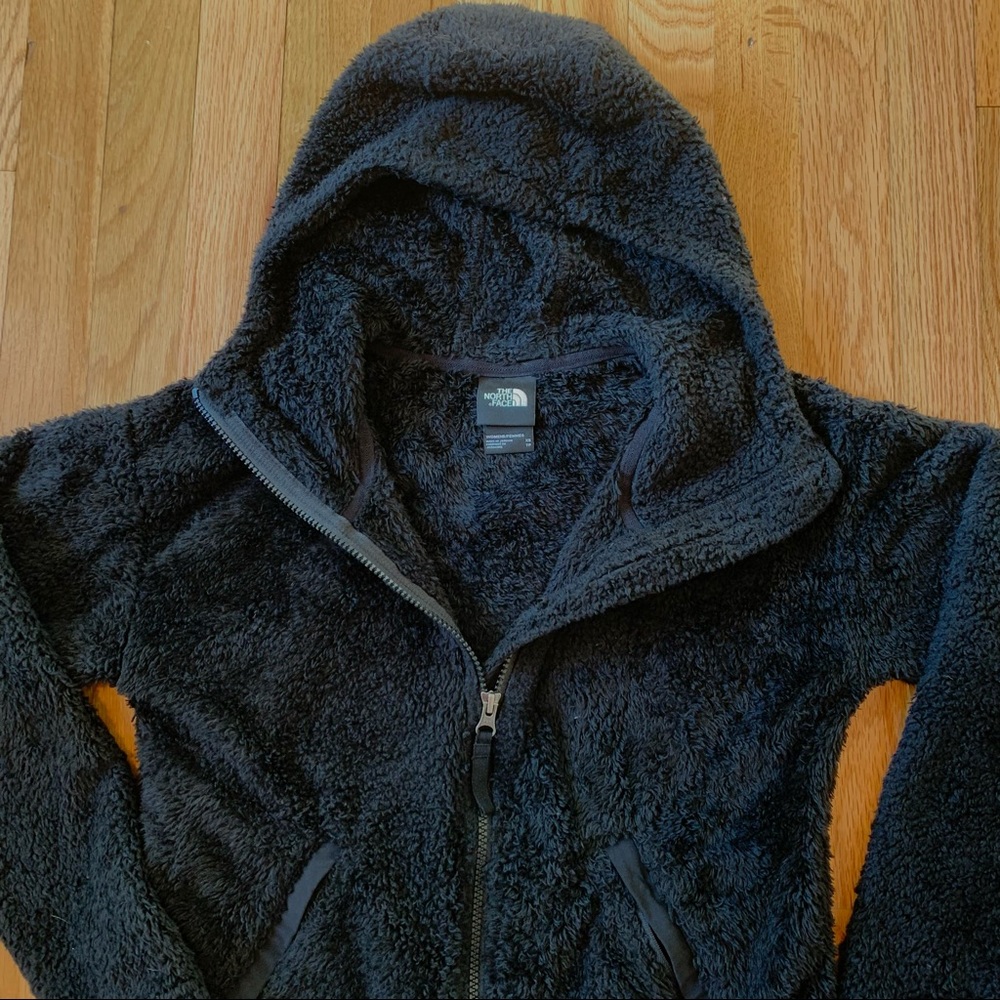 Women’s north face zip up